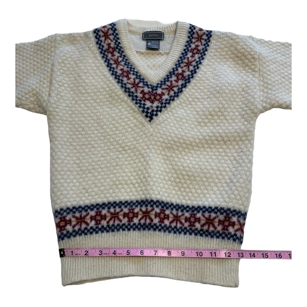 Eaton’s Vintage Wool V-Neck Sweater - Size Small - Picture 8 of 12
